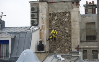 Travaux urbains sur cordes - Maçonnerie